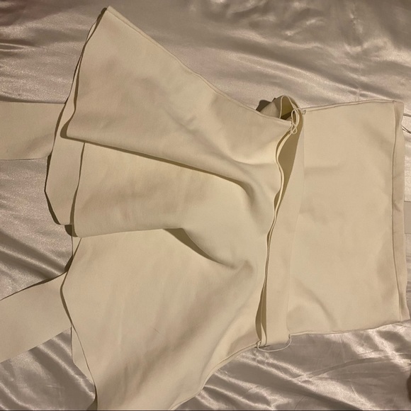 C/meo Collective Perfect Timing Strapless Peplum Knit Top In Ivory size XS - Picture 3 of 3